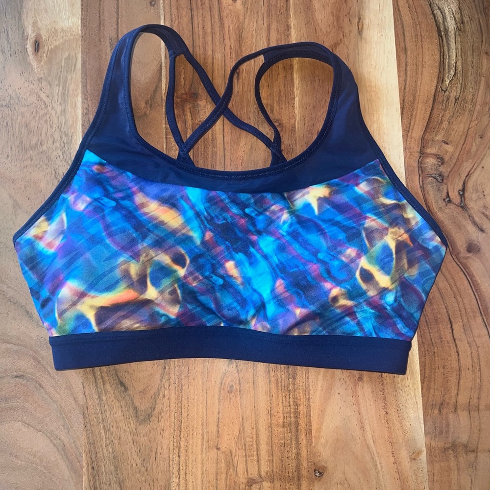CALIA By Carrie Underwood | Medium | Blue w/ color wavy watery type patterns